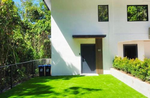 Binictican House | Kiddie Hostel 13A2-kids and pets friendly