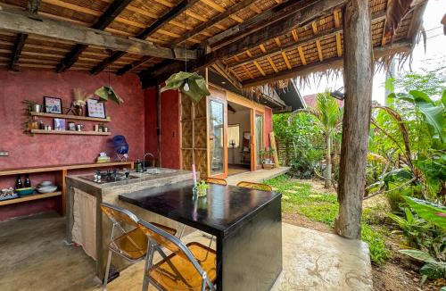 General Luna House | Kismet House Central & Private Cozy Home in General Luna