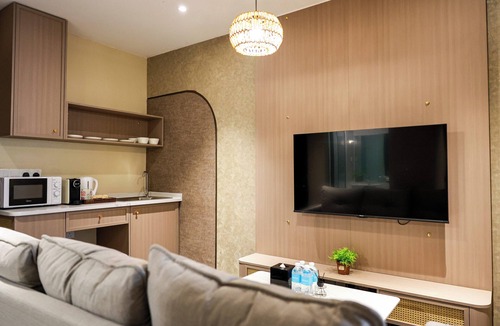Kota Kinabalu Apartment | Kivana Suite, Vetro 11 by Ayuhouz