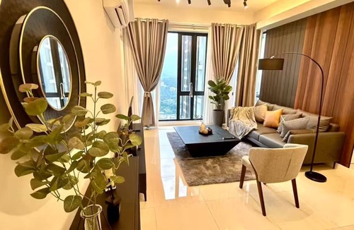 Brickfields Apartment | KL Central 33th Floor KLCC view