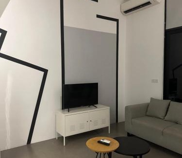 Brickfields Apartment | KL Sentral Bangsar Suites EST by Mirza Signature Suites