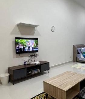 Kota Warisan Apartment | KLIA Homestay Core Soho Suites by Yuyu Star Suites