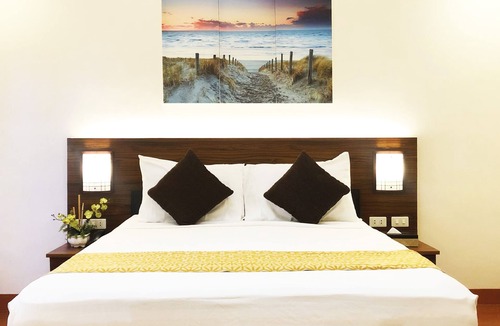 Plaridel Hotel | Klir Waterpark Resort