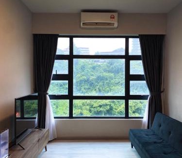 Downtown Kota Kinabalu House | KOKO Homestay Jesselton Quay KK