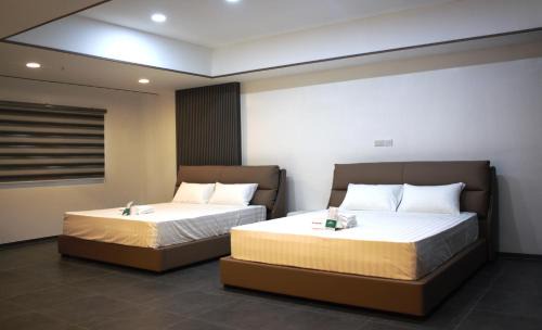 Clark Freeport Apartment | Koregon Hotel
