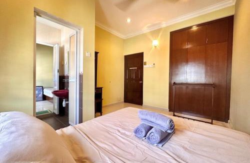 Taman Kota Laksamana House | Kota Laksamana 2-Strey Walk to Jonker