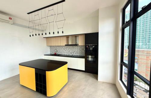 Taman Century Apartment | KSL Cozy Couple Suites A With Living Hall By STAY