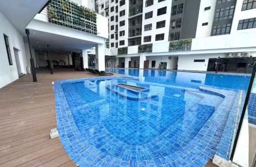 Taman Century Apartment | KSL Cozy Couple Suites A With Living Hall By STAY