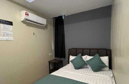 Kampung Alor Akar Hotel | KUANTAN BESERAH BUDGET HOTEL