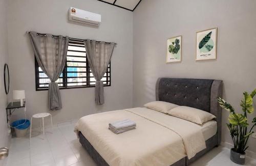 Kuantan Apartment | Kuantan Home Fully AC 3R2B 4km to ECM HTAA KCM