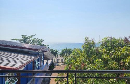 Bacnotan House | Kulibangbang Beach Resort