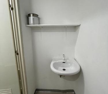 Cagayan de Oro Hostel | Kwarto-2-Go