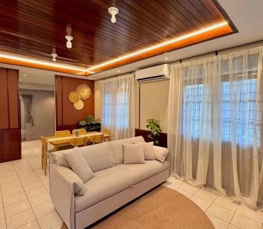 Kuching Villa | Kyodai Rumah in Kuching