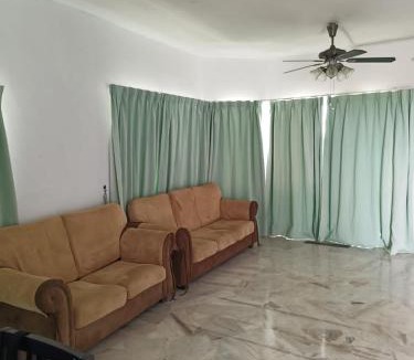 Baharu Apartment | KZ Homestay PD