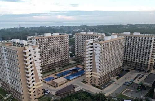 Lapu-Lapu Condo | L L I Condotel