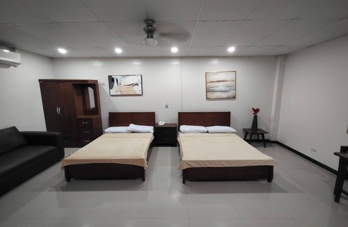 Paranaque Hotel | La Belladoza near NAIA T1 Airport