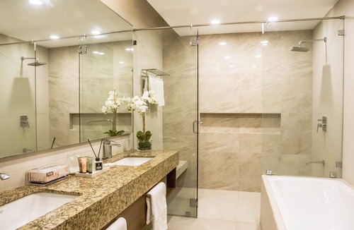 Molo Hotel | La Fiesta Hotel