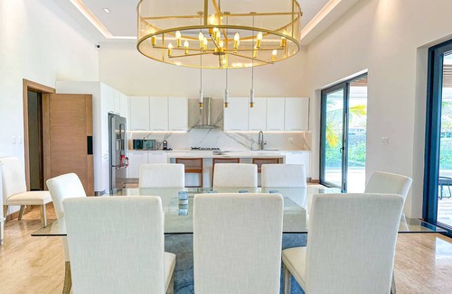 Casa de Campo Villa | La Florentina