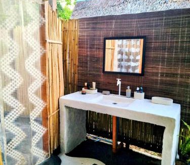Puerto Princesa House | La Kubo de l'Amour
