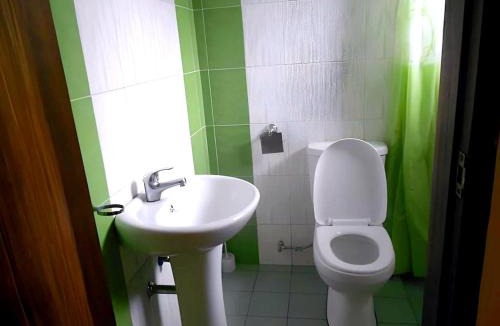 Puerto Princesa City Centre House | La Petite Pension