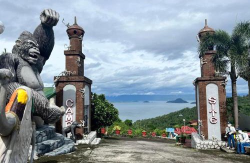 Mataas Na Kahoy Resort | La Virginia Leisure Park and Amusement