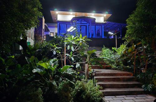 Anilao House | Lacus De Gracia