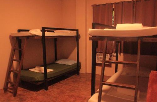 Moalboal Hostel | Laguno Hostel and Guest House