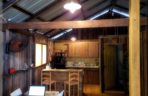 Jarabacoa Cabin | Laid Back Cabin overlooking the river
