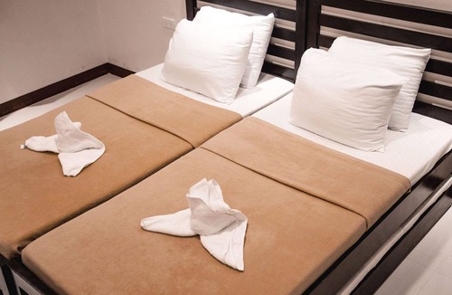 Cadiz City Hotel | Lakawon Island Resort
