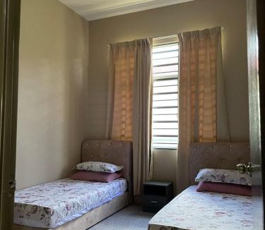 Temerloh House | Laman Bangau Temerloh