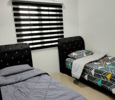Pulau Indah Apartment | Landed House SHAH HOMESTAY Pulau Indah