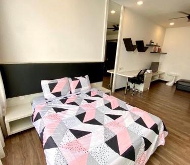 Kampung Bukit Dukong Apartment | Landmark Residence 2, Studio for 2 pax, High floor, Nice View, Free Parking, Budget Stay