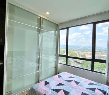 Kampung Bukit Dukong Apartment | Landmark Residence 2, Studio for 2 pax, High floor, Nice View, Free Parking, Budget Stay