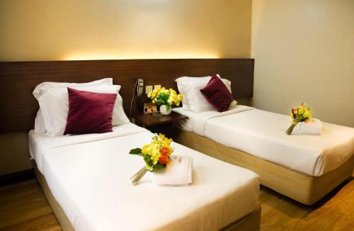 Kampung Pokok Asam Hotel | Langkasuka Express