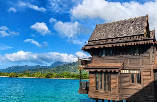Kuala Teriang Apartment | Langkawi Lagoon Floating Resort 03