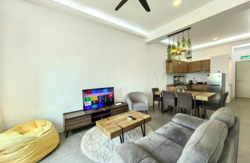 Kampung Pokok Asam Apartment | Langkawi Simfoni SeaView Suite