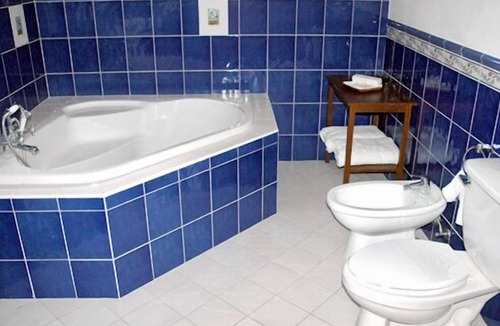 Catmon Hotel | Las Flores Country & Beachside Hotel