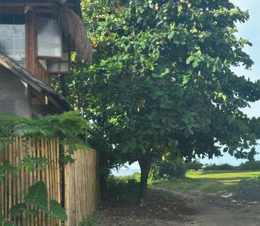 Burgos Hostel | Lawi Haven Homestay
