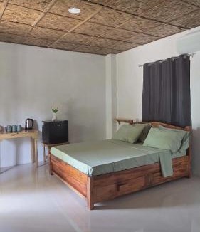 Santa Fe Resort | Lazy Coconuts Beach Hut