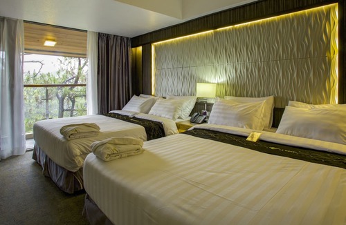 Baguio Hotel | Le Monet Hotel