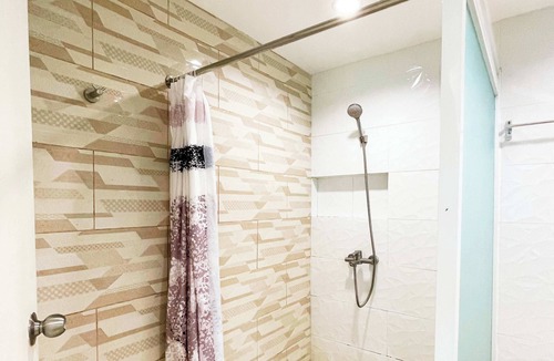 Malabanias Hotel | Lea Robert Hotel Angeles City