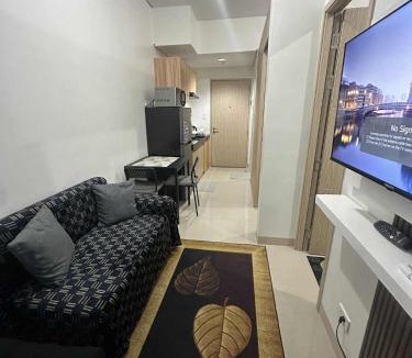 Muntinlupa Apartment | Leaf residences condotel 2bedroom Muntinlupa