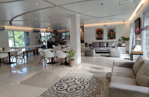 Antipolo Hotel | LeBlanc Hotel and Resort