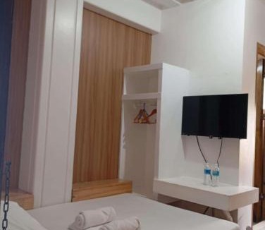 Surigao Bed & Breakfast | Leila Pension House