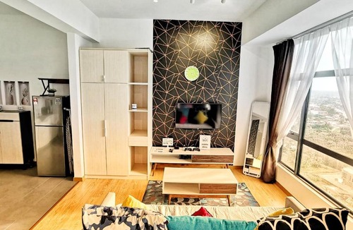 Kuantan Apartment | Leisure3 King Bed Imperium Residence Kuantan City View Studio