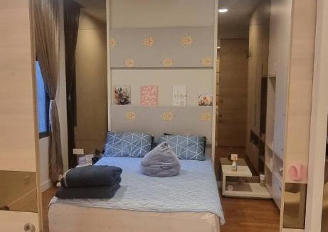 Ara Damansara House | Lembah Subang Station Eve Suite with parking lots