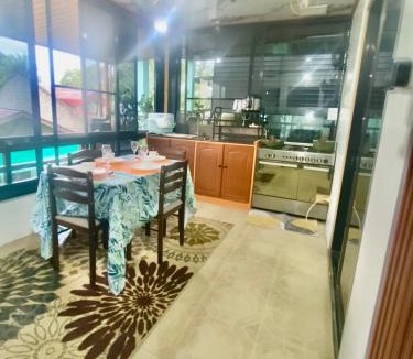 Davao House | LENS STAYCATION 2BDR-1BR-OWN KTCHN-UPSTAIRs