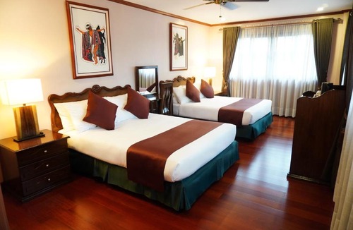 Baguio Hotel | Leonard Wood Pines Hotel
