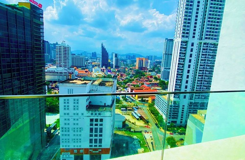 Kuala Lumpur City Centre Apartment | Level 2 Quill city Mall and monorail station near KLCC