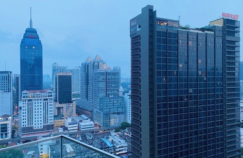 Kuala Lumpur City Centre Apartment | Level 2 Quill city Mall and monorail station near KLCC